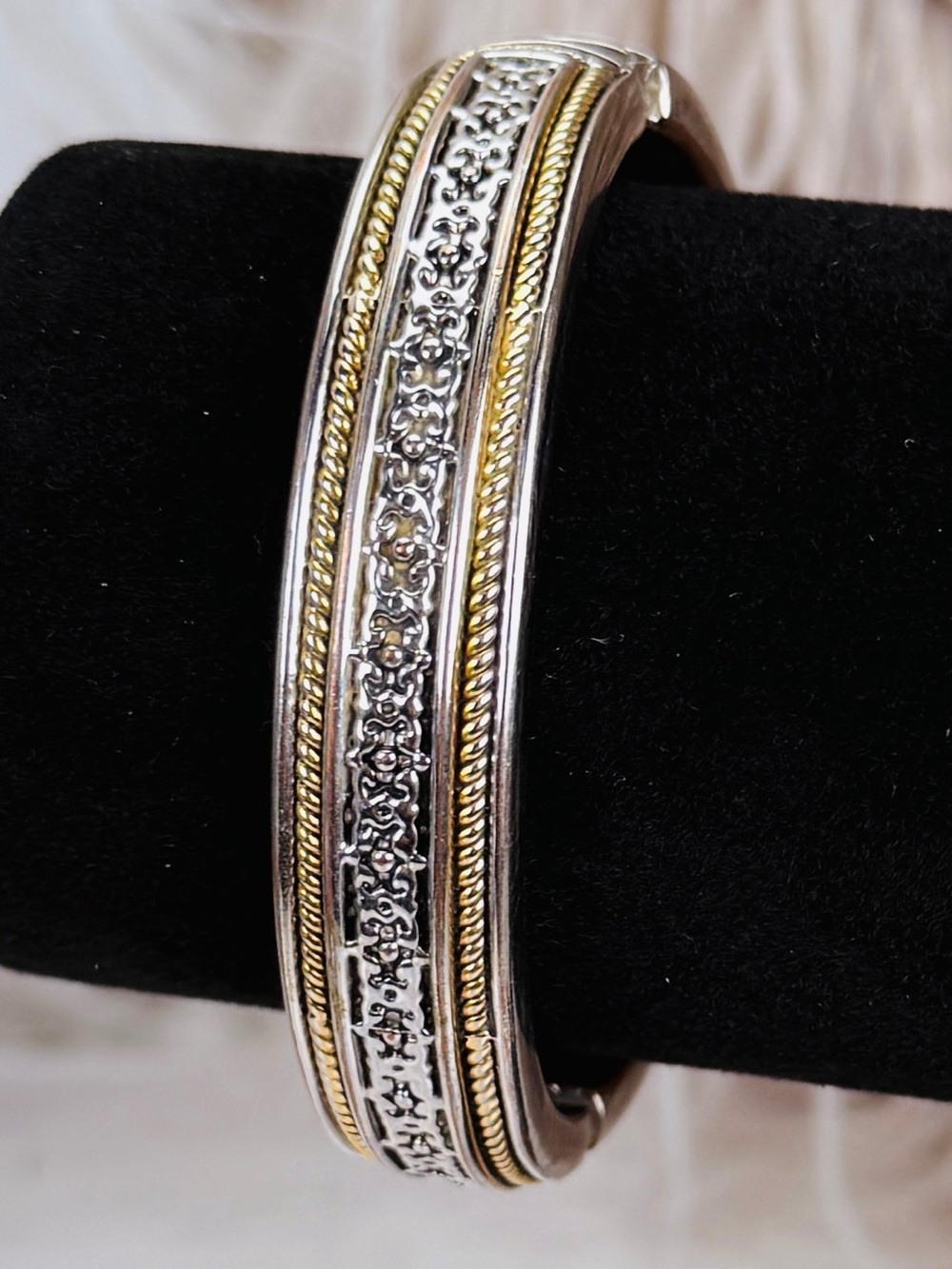 Gorgeous, vintage aged, silvertone, weighted costume, hinged bangle bracelet